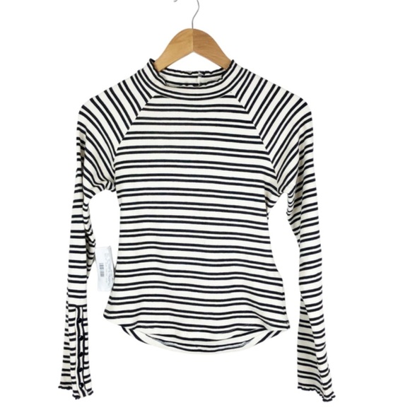 New With Tag Women’s Free People Sunday Afternoon Striped Cutout Top Ivory Shirt - Picture 5 of 16